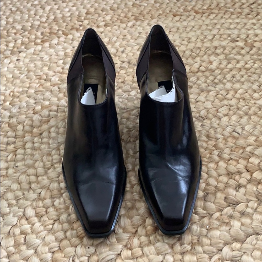 Vintage Stuart Weitzman leather heels - Picture 2 of 5